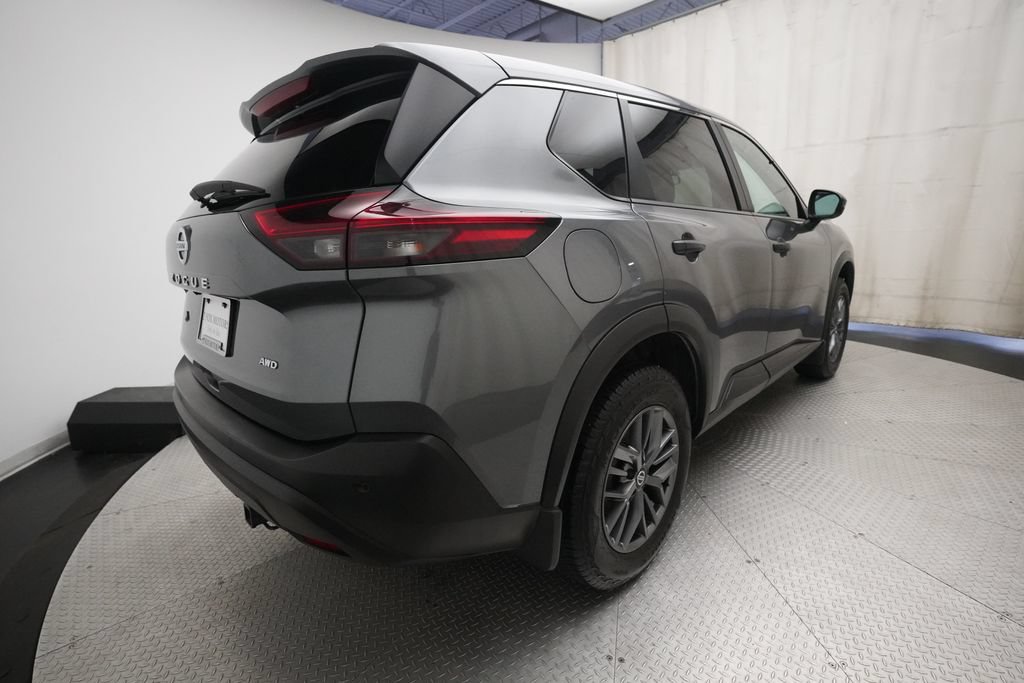 Used 2021 Nissan Rogue S AWD/4WD image 13