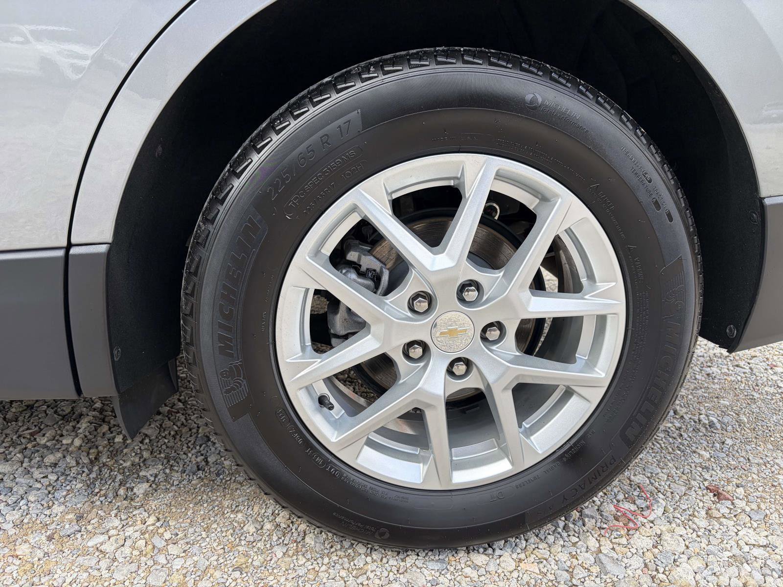 Used 2024 Chevrolet Equinox LT w/ LPO, Floor Liner Package image 27