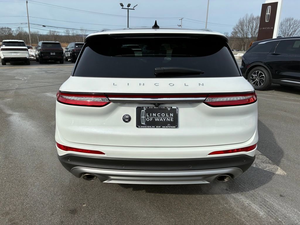 Certified 2022 Lincoln Corsair STANDARD w/ Premium Package image 4