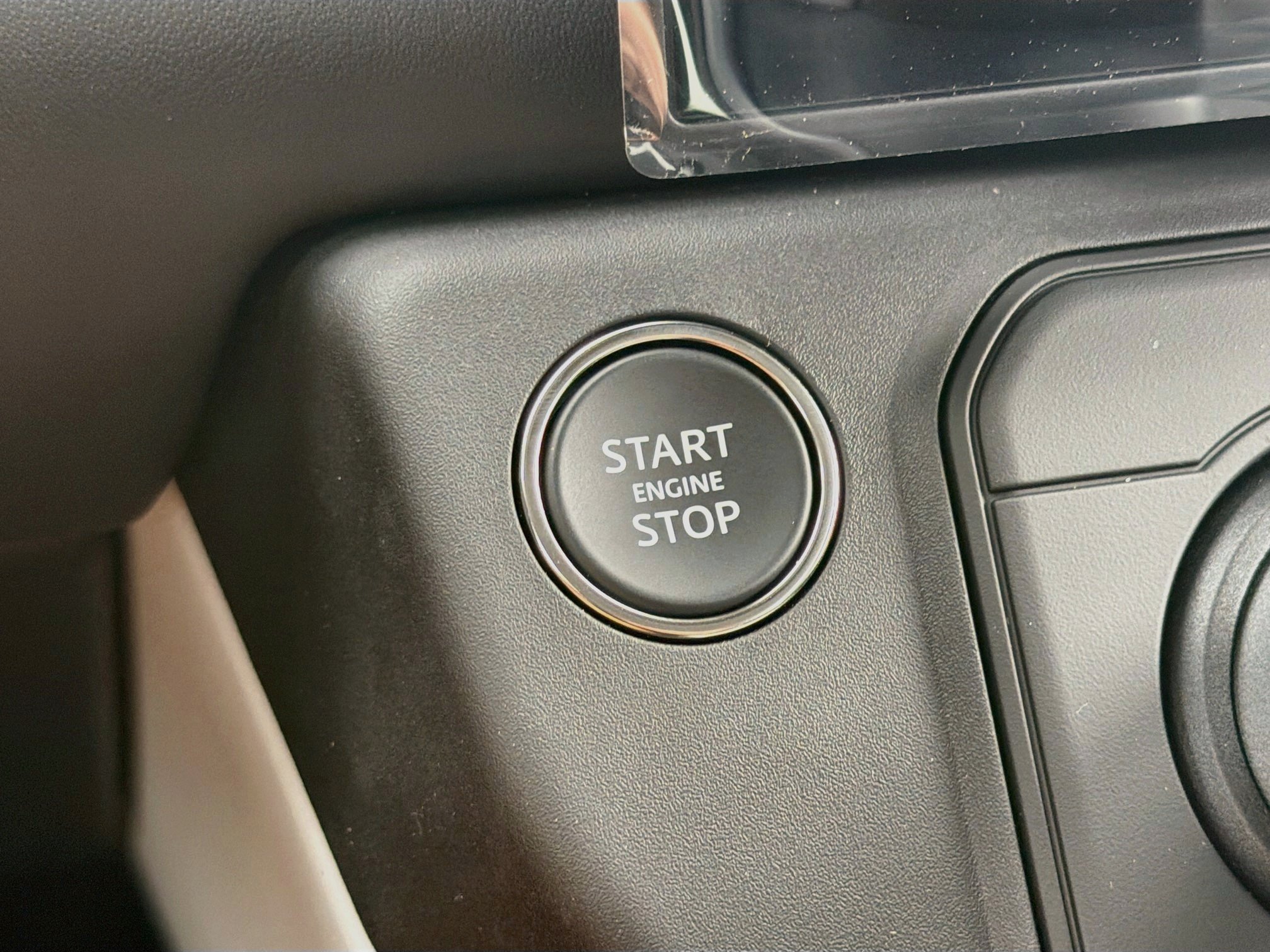 New 2026 Land Rover Defender 110 S AWD/4WD image 37