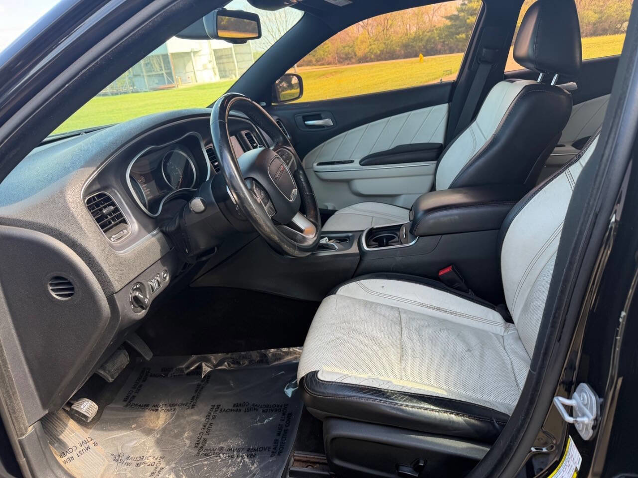 Used 2015 Dodge Charger R/T w/ Plus Group RWD image 12