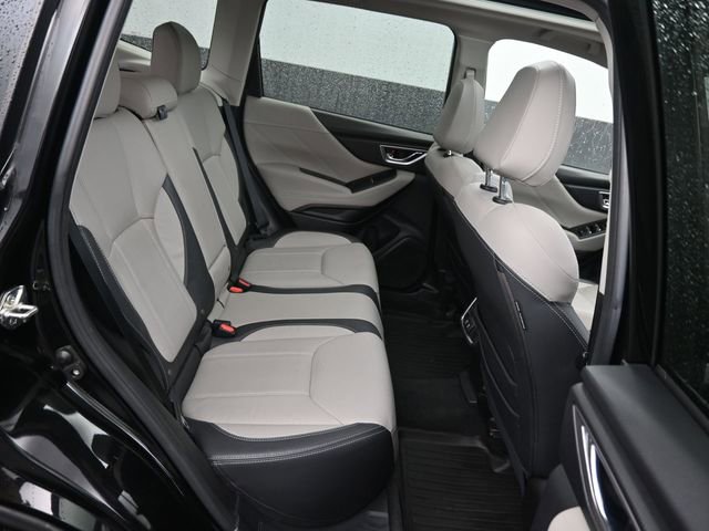Used 2019 Subaru Forester Limited image 8