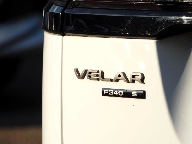 Used 2020 Land Rover Range Rover Velar R-Dynamic S image 10