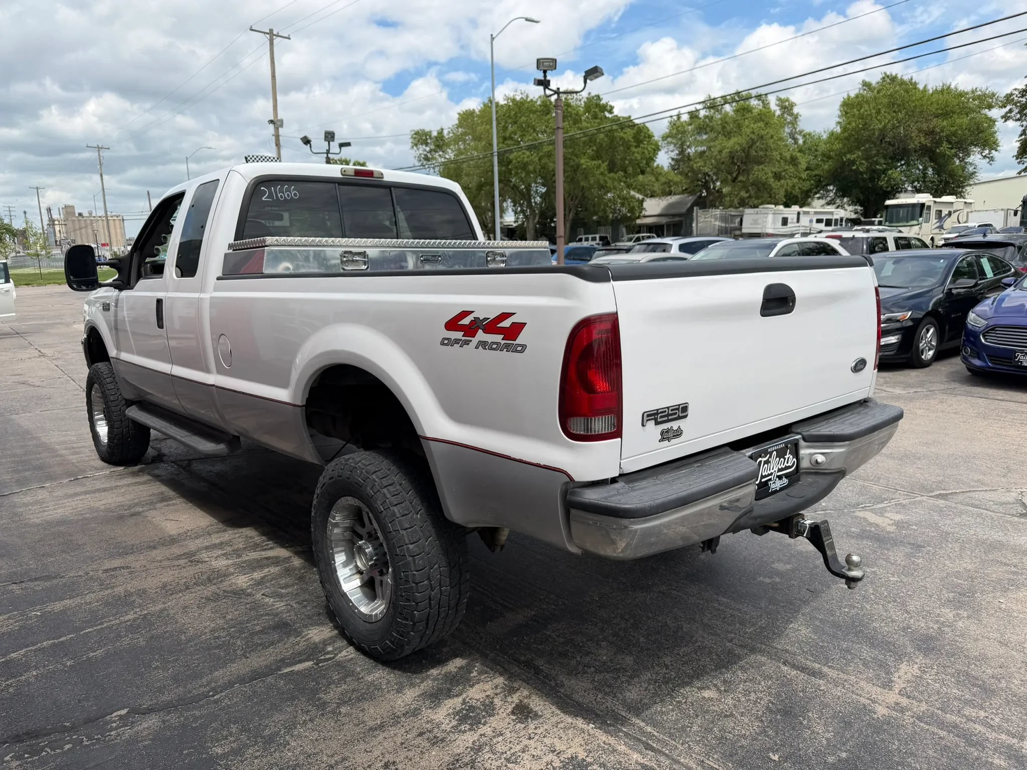 Used 1999 Ford F250 4x4 SuperCab Super Duty image 5