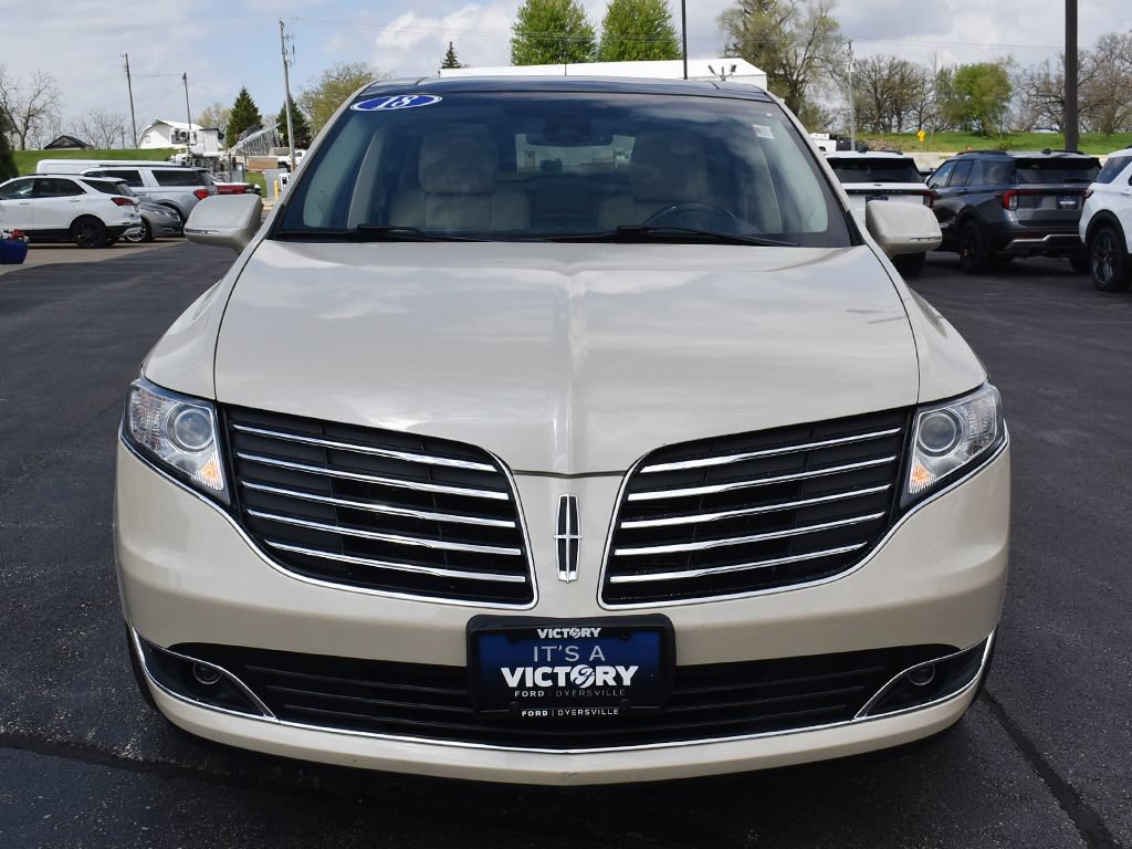 Used 2018 Lincoln MKT AWD w/ Technology Package image 26