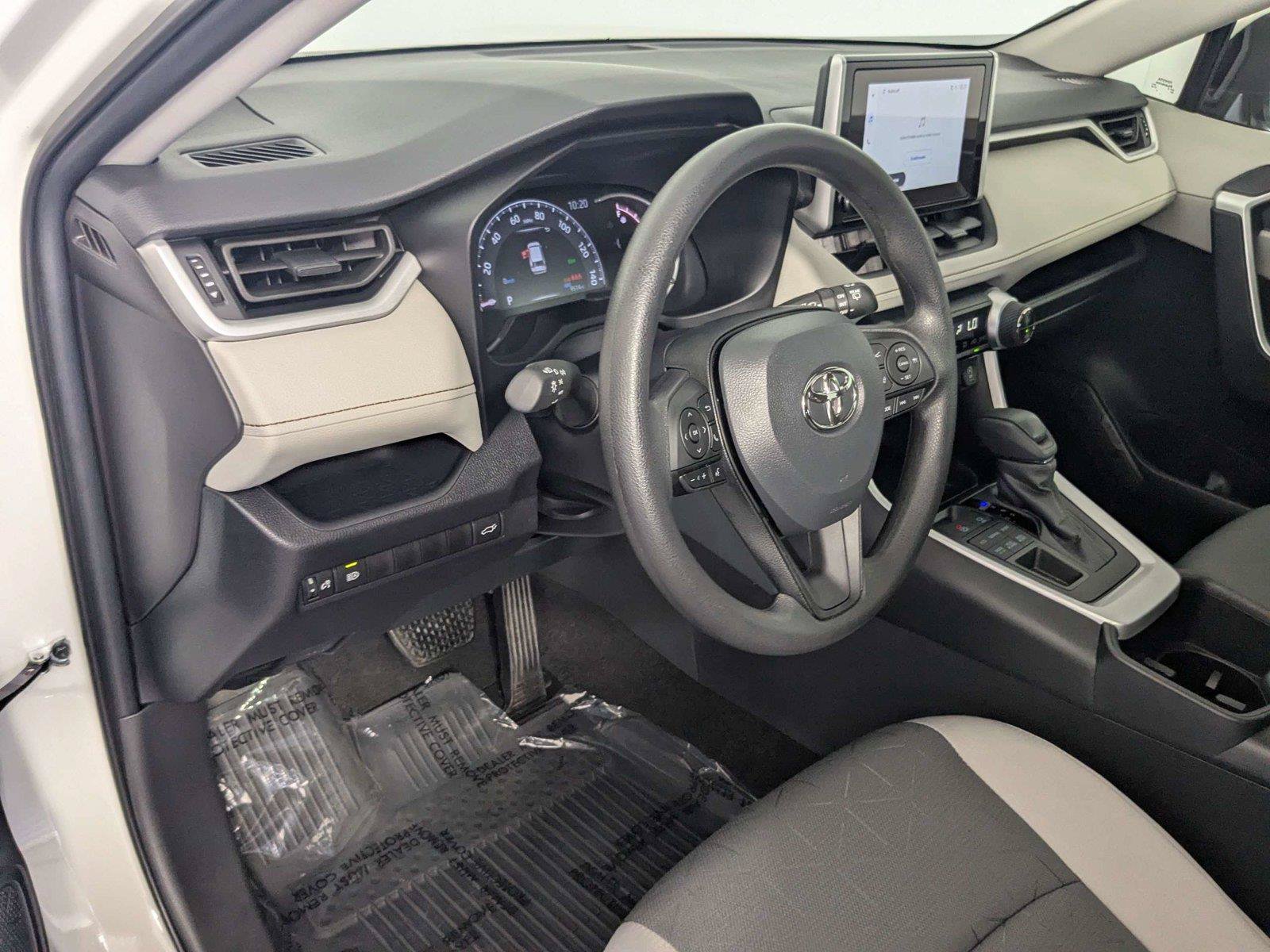 Certified 2025 Toyota RAV4 XLE w/ Convenience Package AWD/4WD image 12