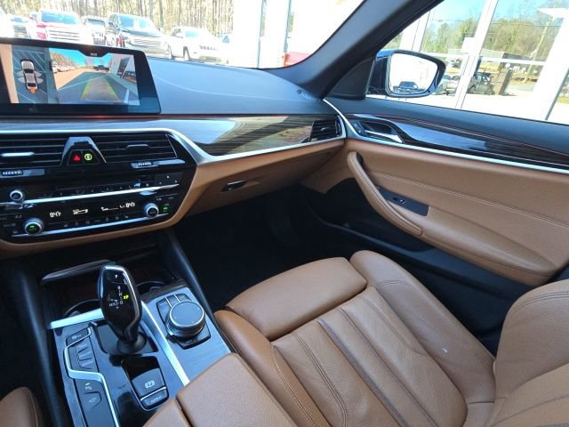 Used 2019 BMW 540i w/ Premium Package RWD image 22