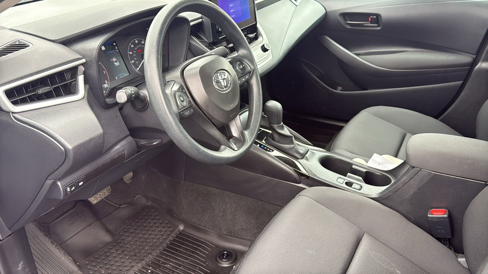 Certified 2025 Toyota Corolla LE image 16