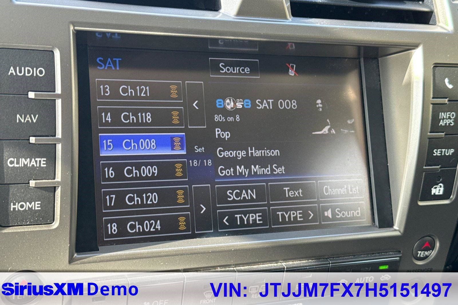 Used 2017 Lexus GX 460 Luxury w/ Preferred Accessory Package image 36