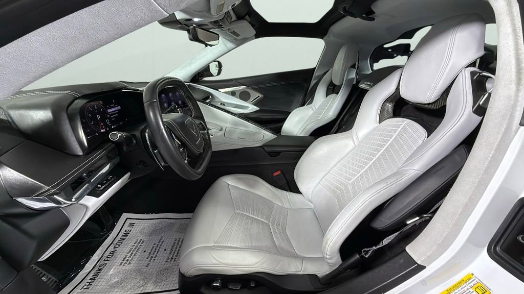 Used 2020 Chevrolet Corvette Stingray Premium Cpe w/ 3LT Preferred Equipment Group image 17