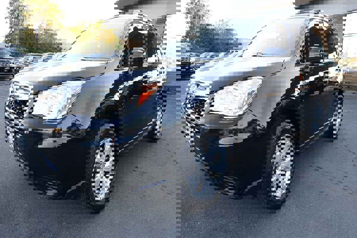 Used 2016 Subaru Forester 2.5i Premium w/ All-Weather Package image 30