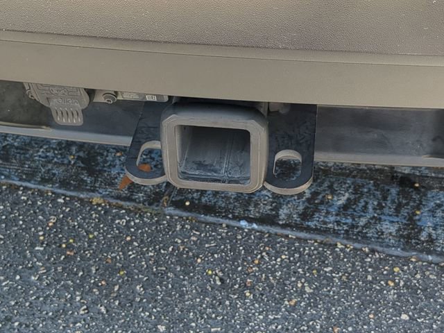 Used 2022 Volkswagen Atlas Cross Sport SE image 12