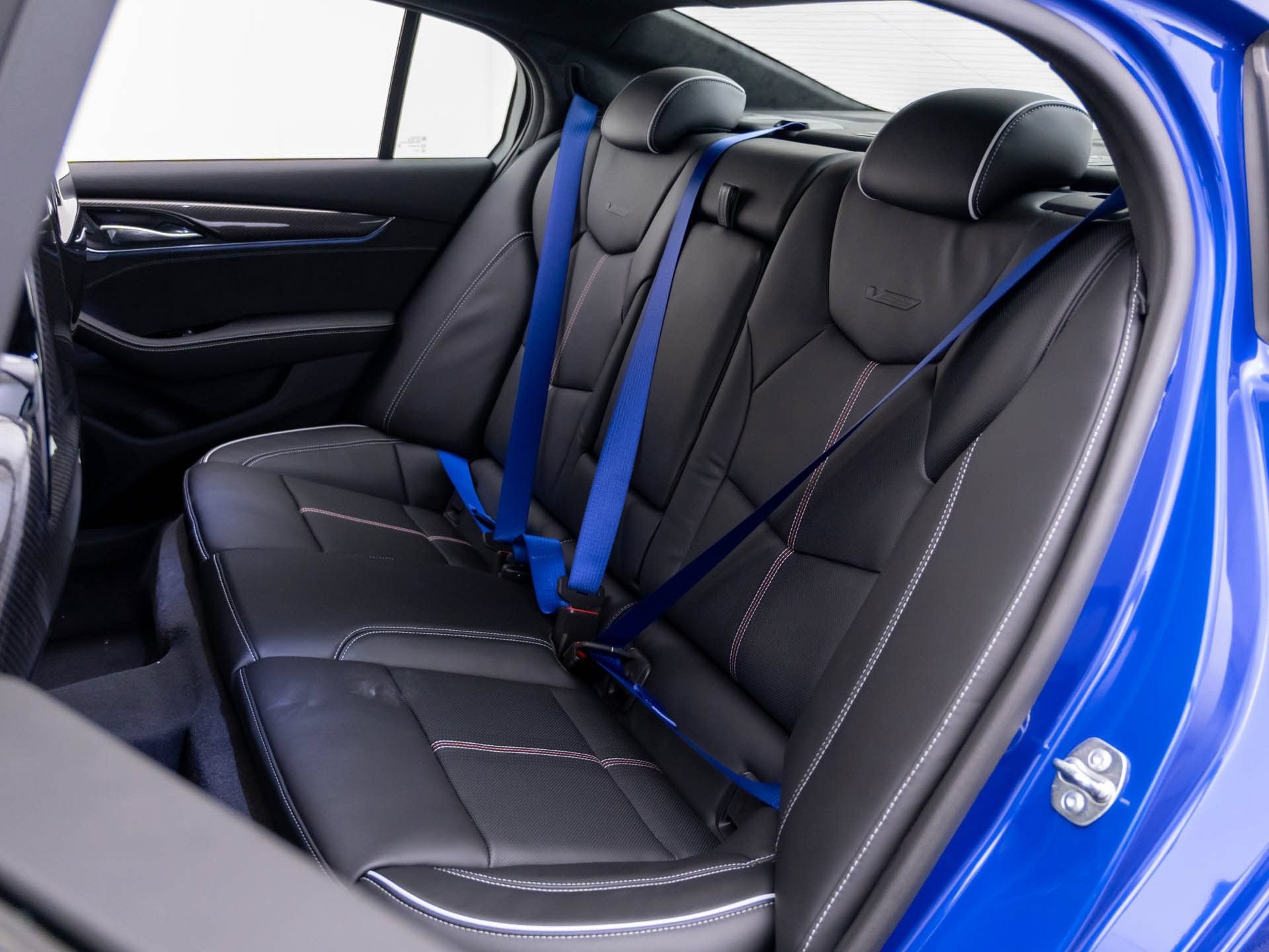 Used 2026 Cadillac CT5 V Blackwing w/ Deep Ocean Appearance Package RWD image 20