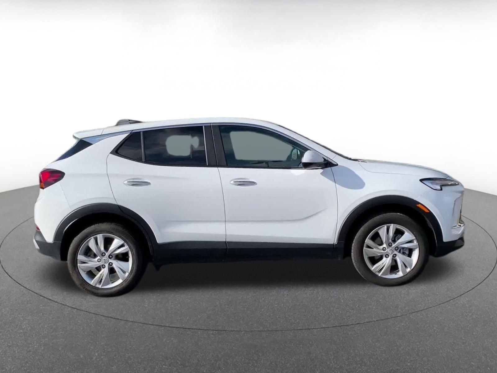 Used 2025 Buick Encore GX Preferred image 16