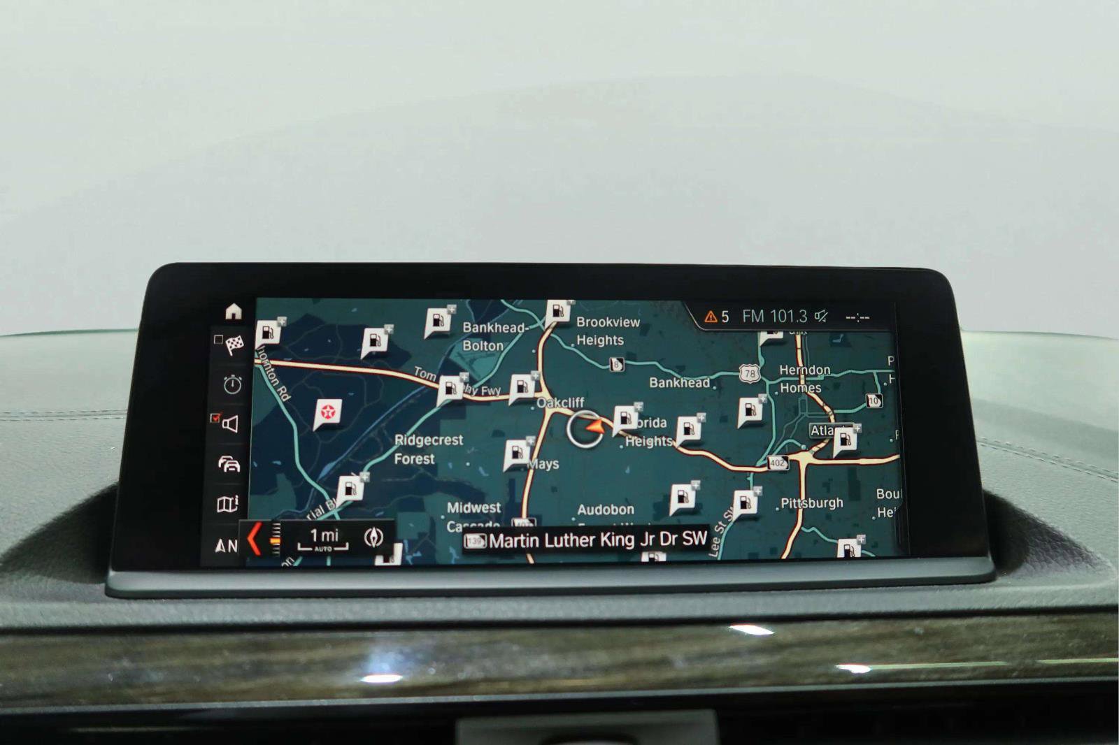 Used 2020 BMW 230i Convertible w/ Premium Package RWD image 33