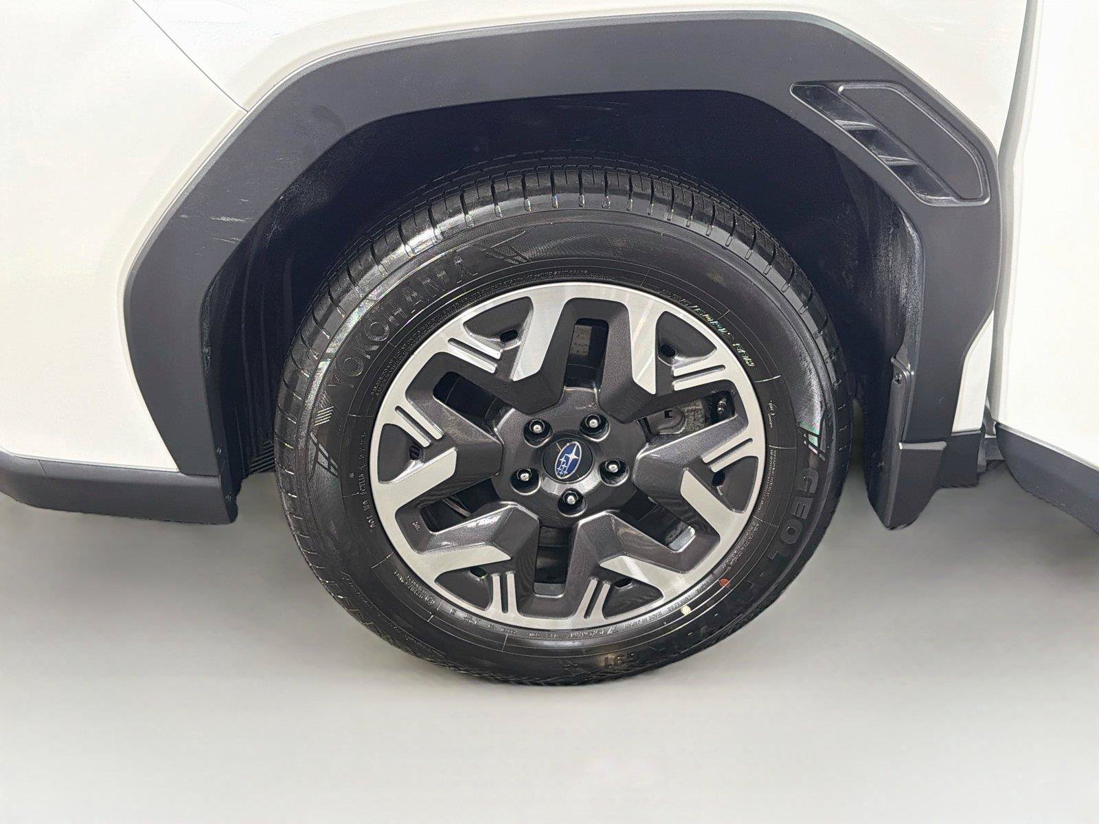 Used 2026 Subaru Forester Premium AWD/4WD image 33
