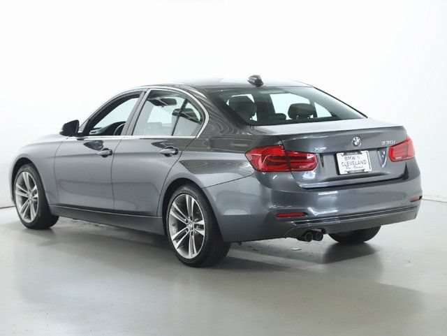 Used 2018 BMW 330i xDrive Sedan w/ Premium Package AWD/4WD image 45