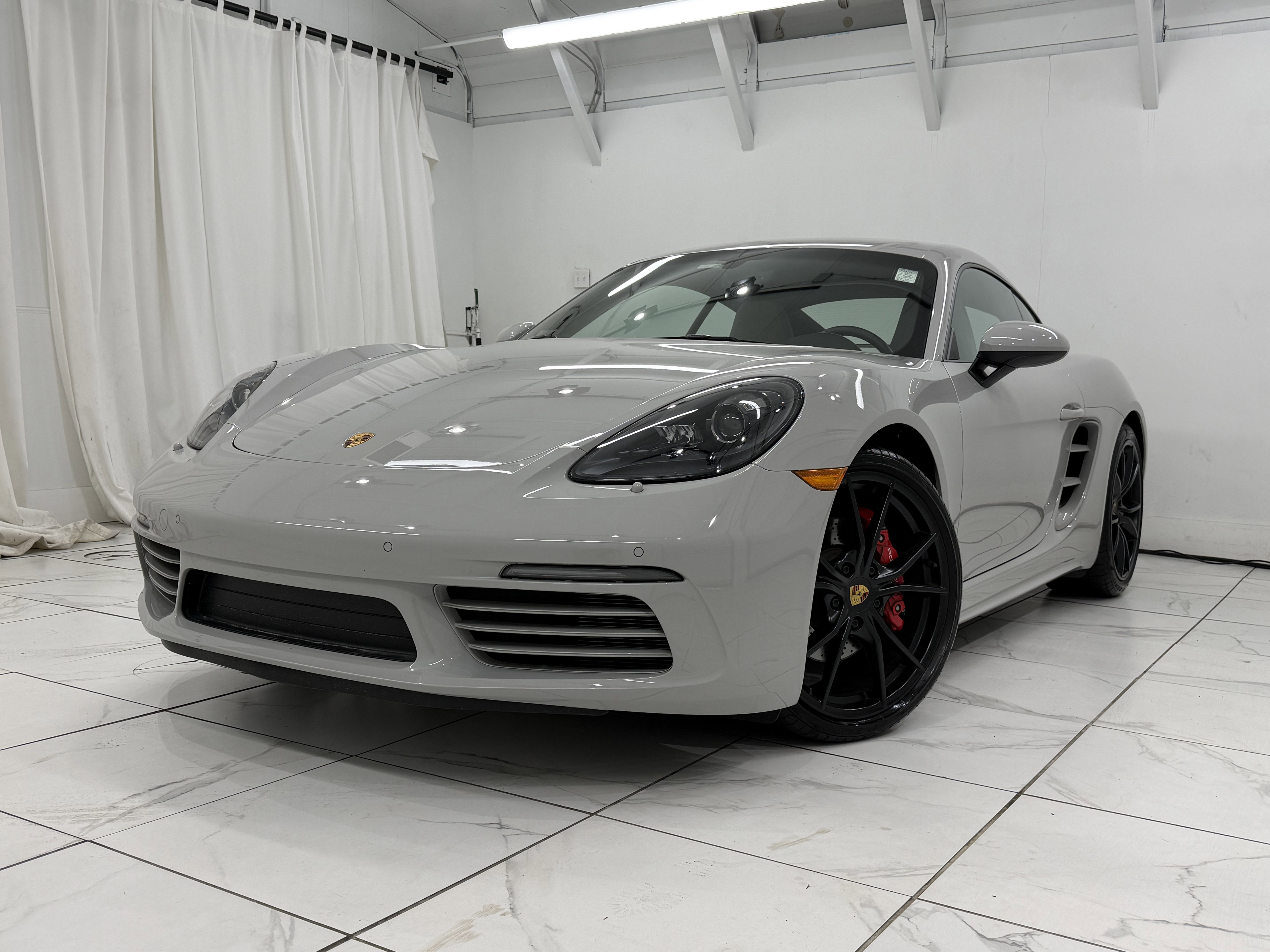 Certified 2025 Porsche 718 Cayman S RWD image 8