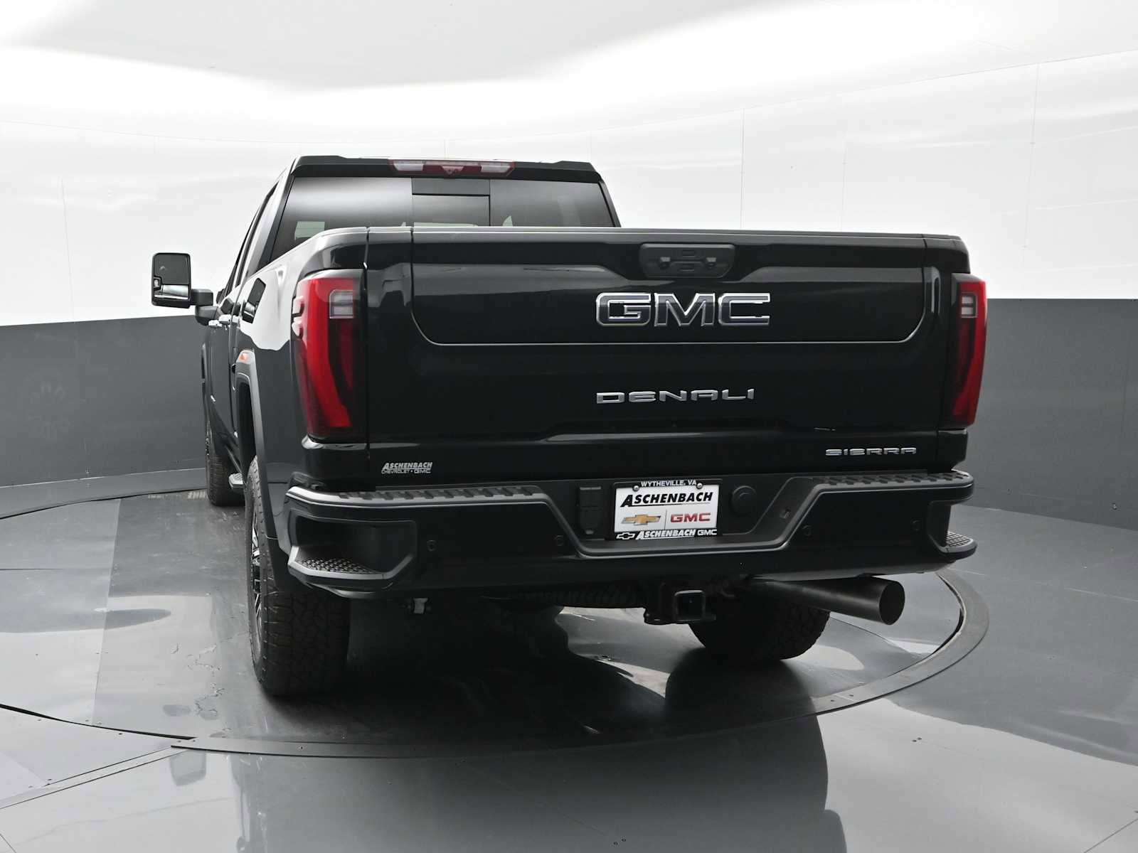 New 2025 GMC Sierra 2500 Denali Ultimate w/ Max Trailering Package image 7