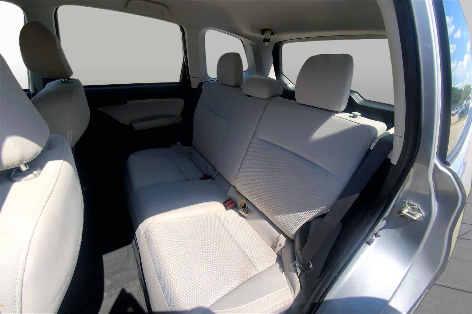 Used 2018 Subaru Forester 2.5i AWD/4WD image 18