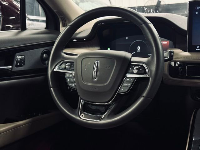 Used 2022 Lincoln Nautilus Reserve image 26