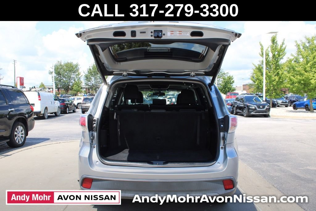 Used 2014 Toyota Highlander XLE FWD image 9