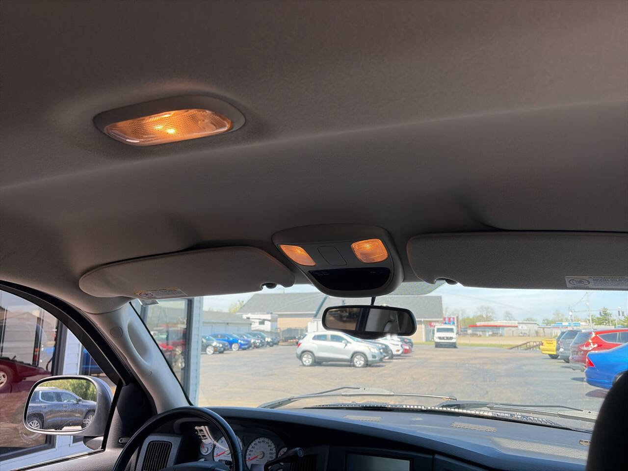 Used 2004 Dodge Ram 1500 Truck SLT w/ Off-Road Group image 11