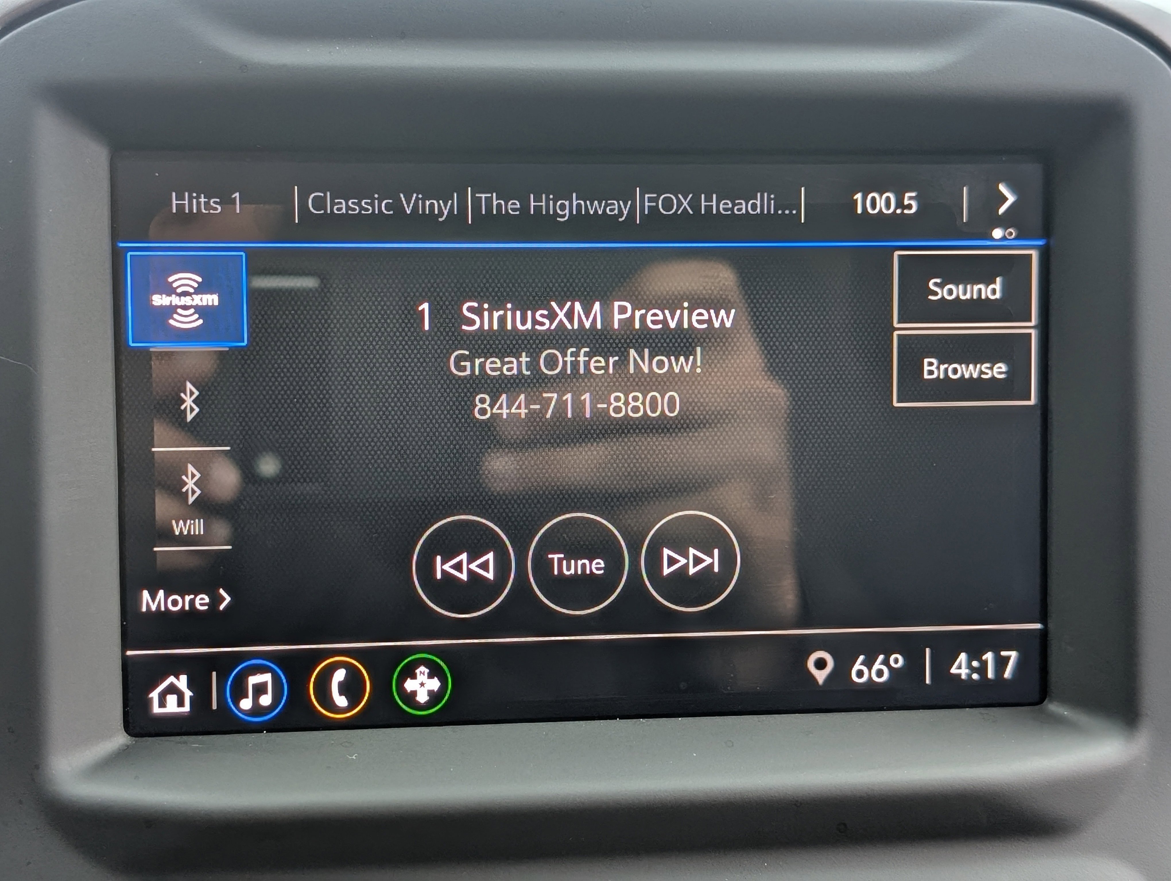 Used 2022 Chevrolet Silverado 1500 Custom image 27