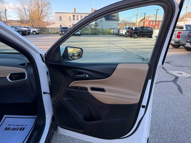 Used 2023 Chevrolet Equinox Premier image 26