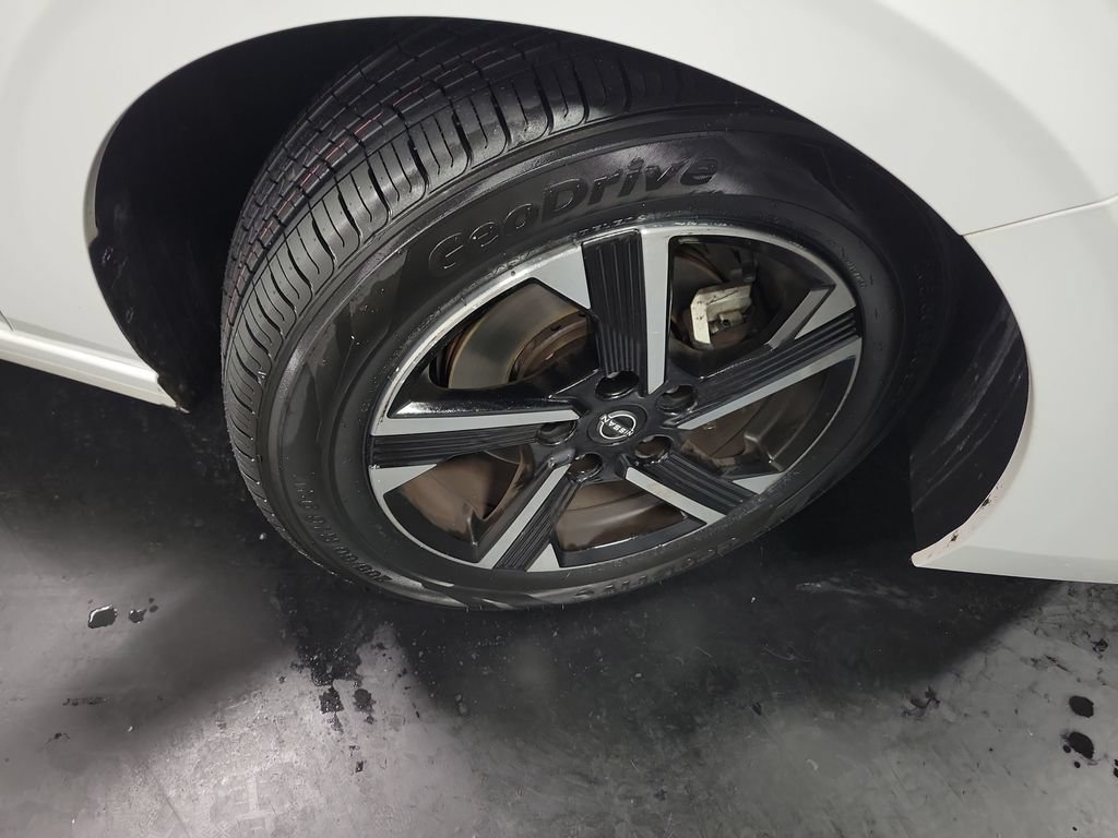 Used 2024 Nissan Sentra SV FWD image 10