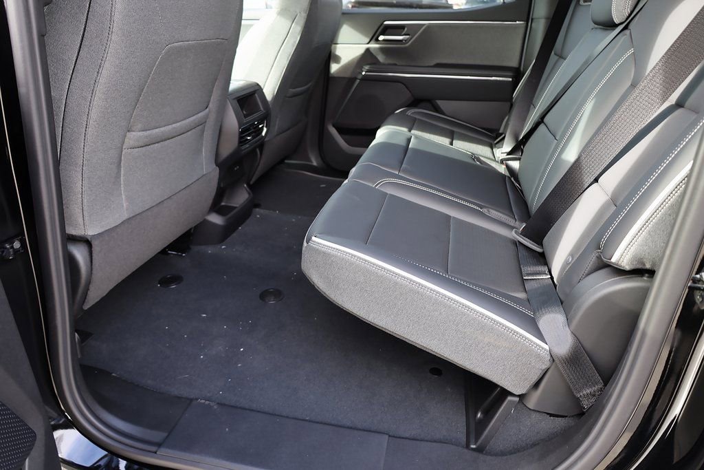 New 2026 GMC Sierra EV Elevation image 17