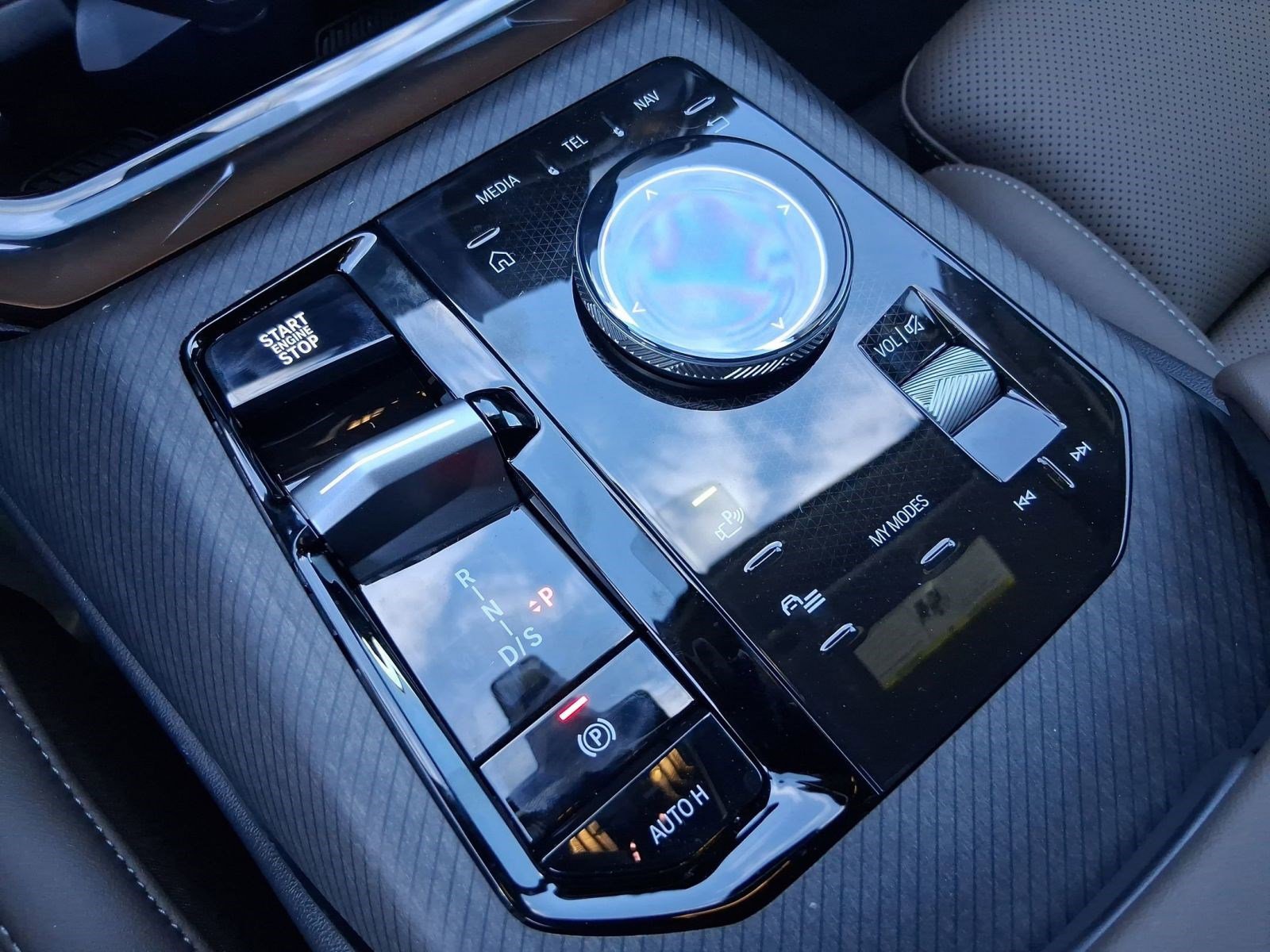 Used 2026 BMW X3 xDrive30 w/ Convenience Package image 13