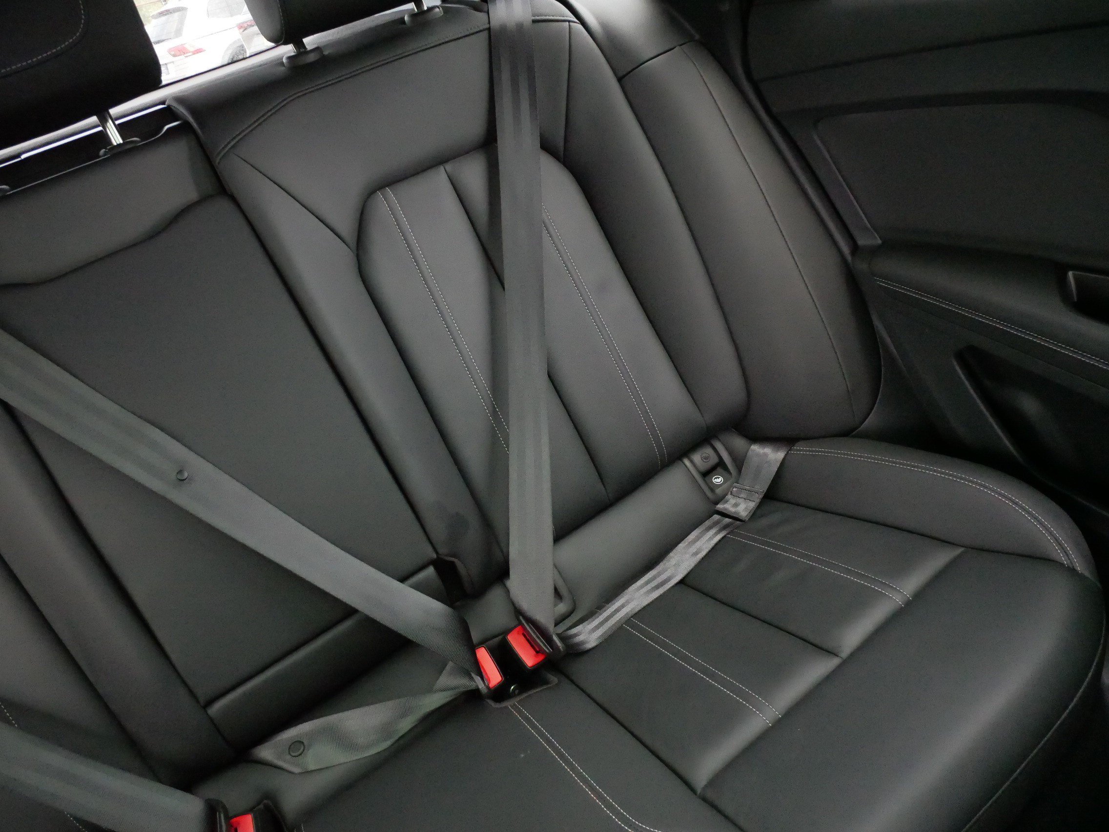 Used 2023 Audi Q4 e-tron Premium w/ Convenience Package AWD/4WD image 14