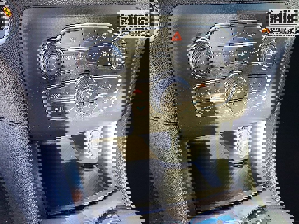 Used 2020 Dodge Charger GT w/ Navigation & Travel Group image 24