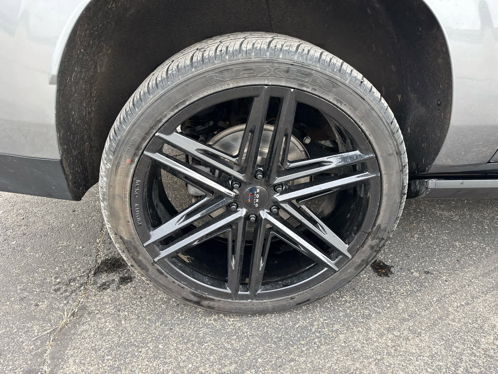 Used 2021 GMC Yukon XL Denali w/ LPO, Illumination Package image 9