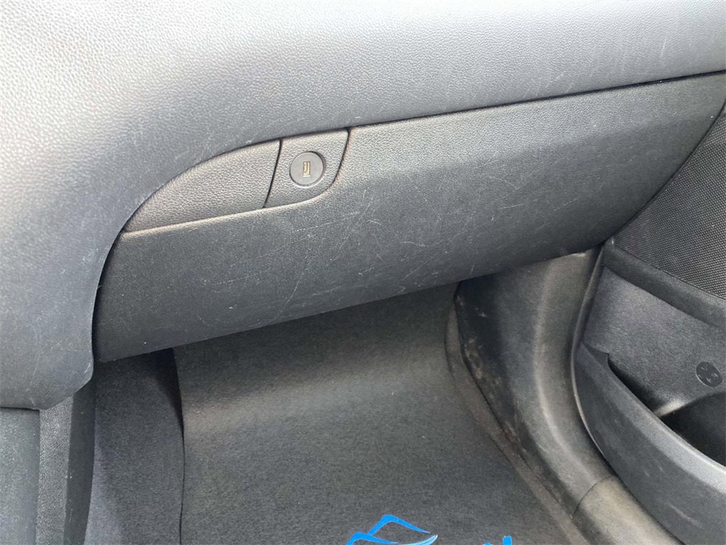 Used 2020 Kia Sorento LX image 24