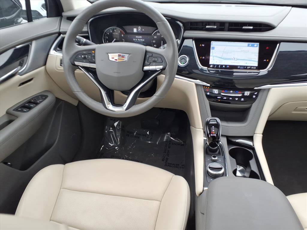 Certified 2024 Cadillac XT6 Premium Luxury w/ LPO, Floor Liner Package image 20