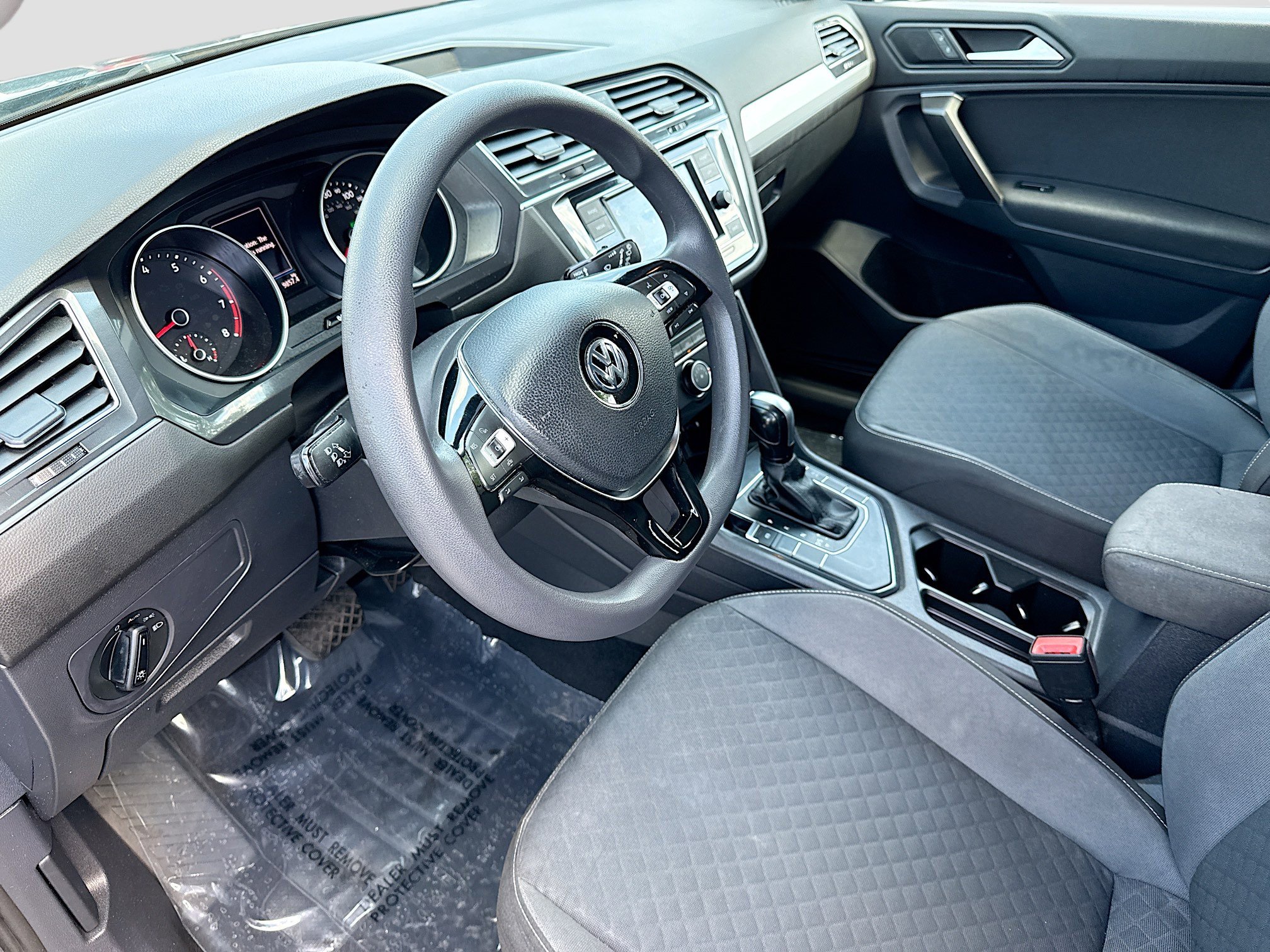 Used 2021 Volkswagen Tiguan S FWD image 24