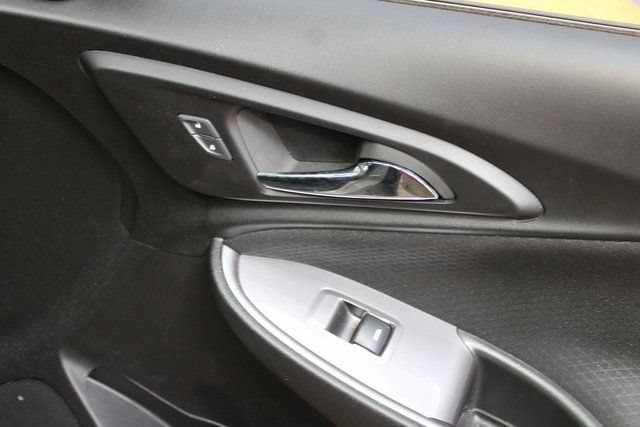 Used 2023 Chevrolet Malibu LT FWD image 9