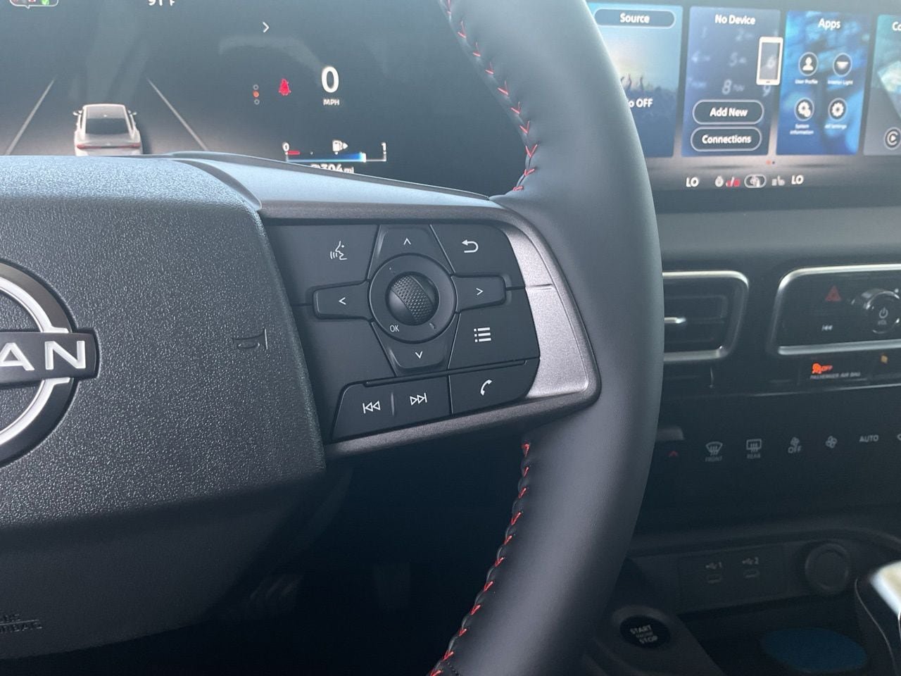 New 2027 Nissan Sentra SR w/ SR All Weather Package FWD image 32