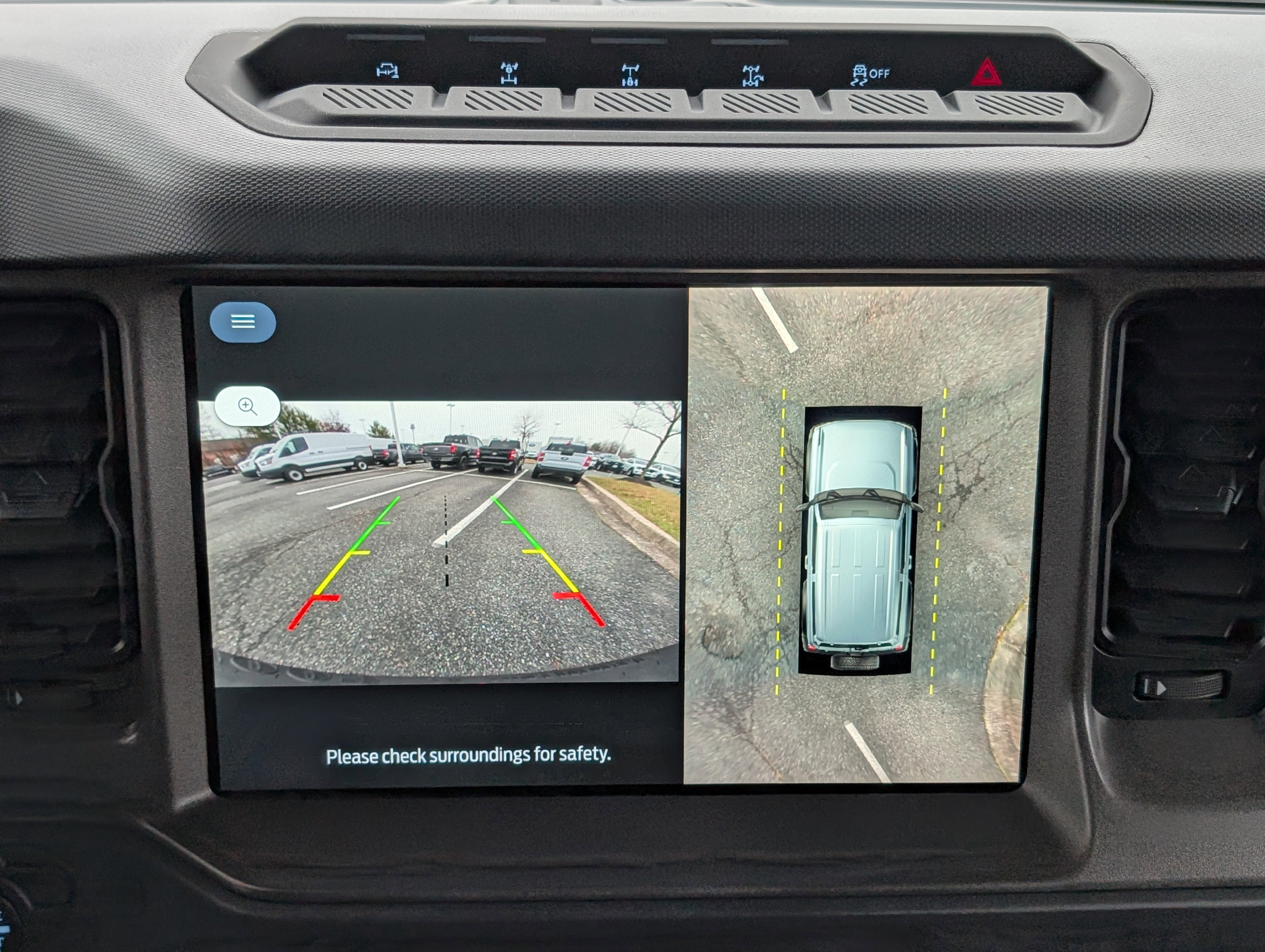 New 2025 Ford Bronco Badlands image 26