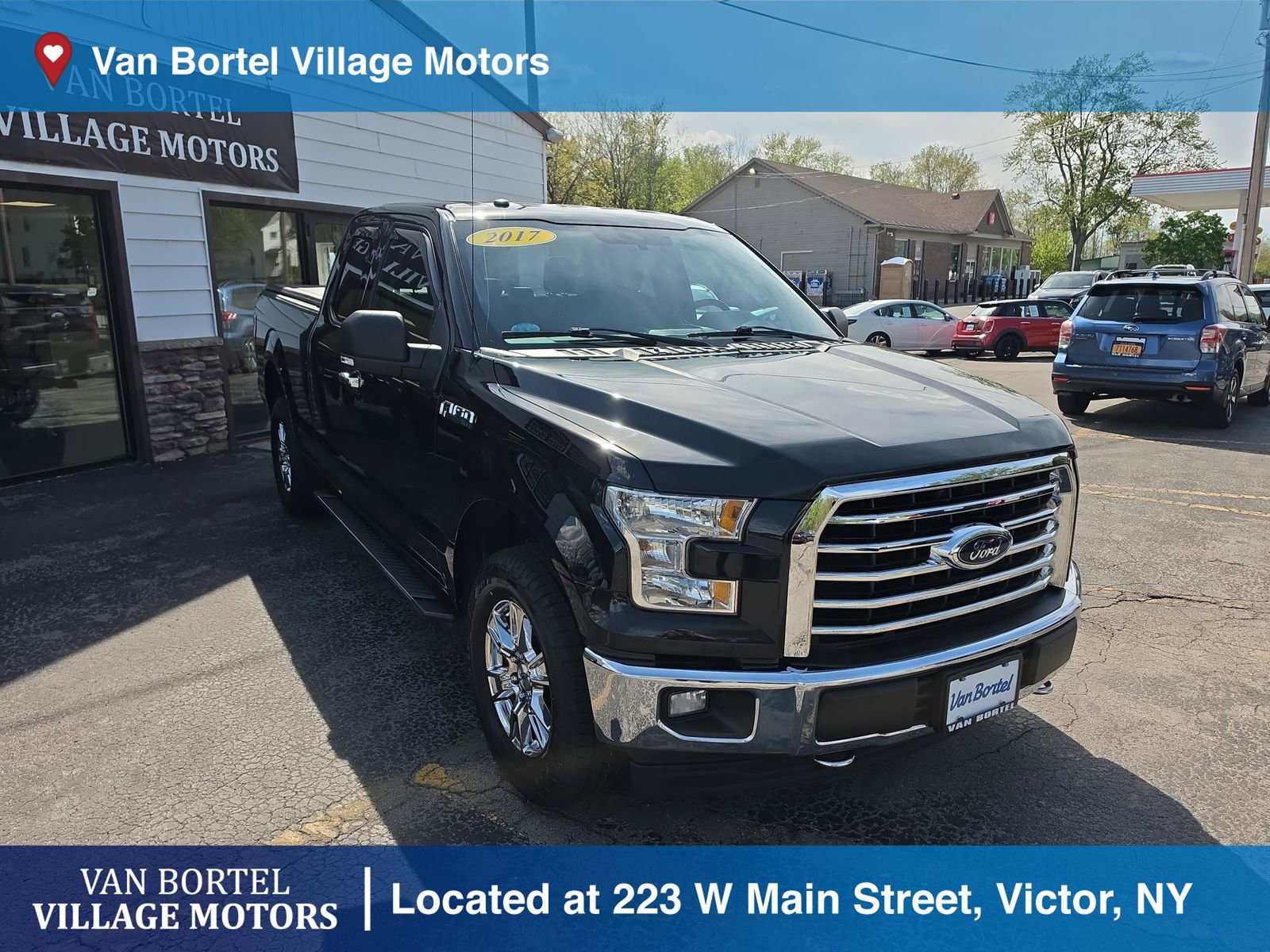 Used 2017 Ford F150 XLT w/ Equipment Group 302A Luxury AWD/4WD image 3