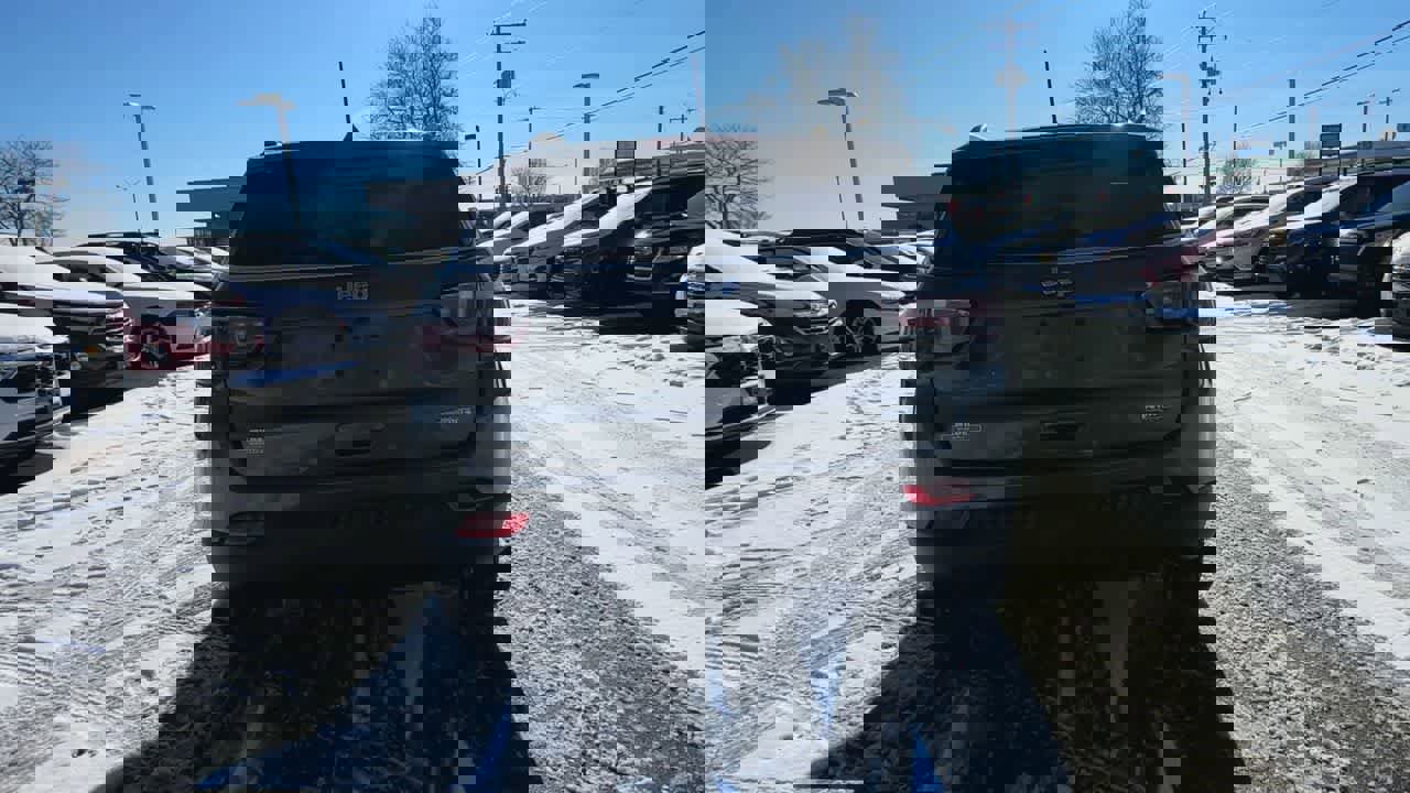 Used 2018 Jeep Compass Latitude w/ Cold Weather Group image 7