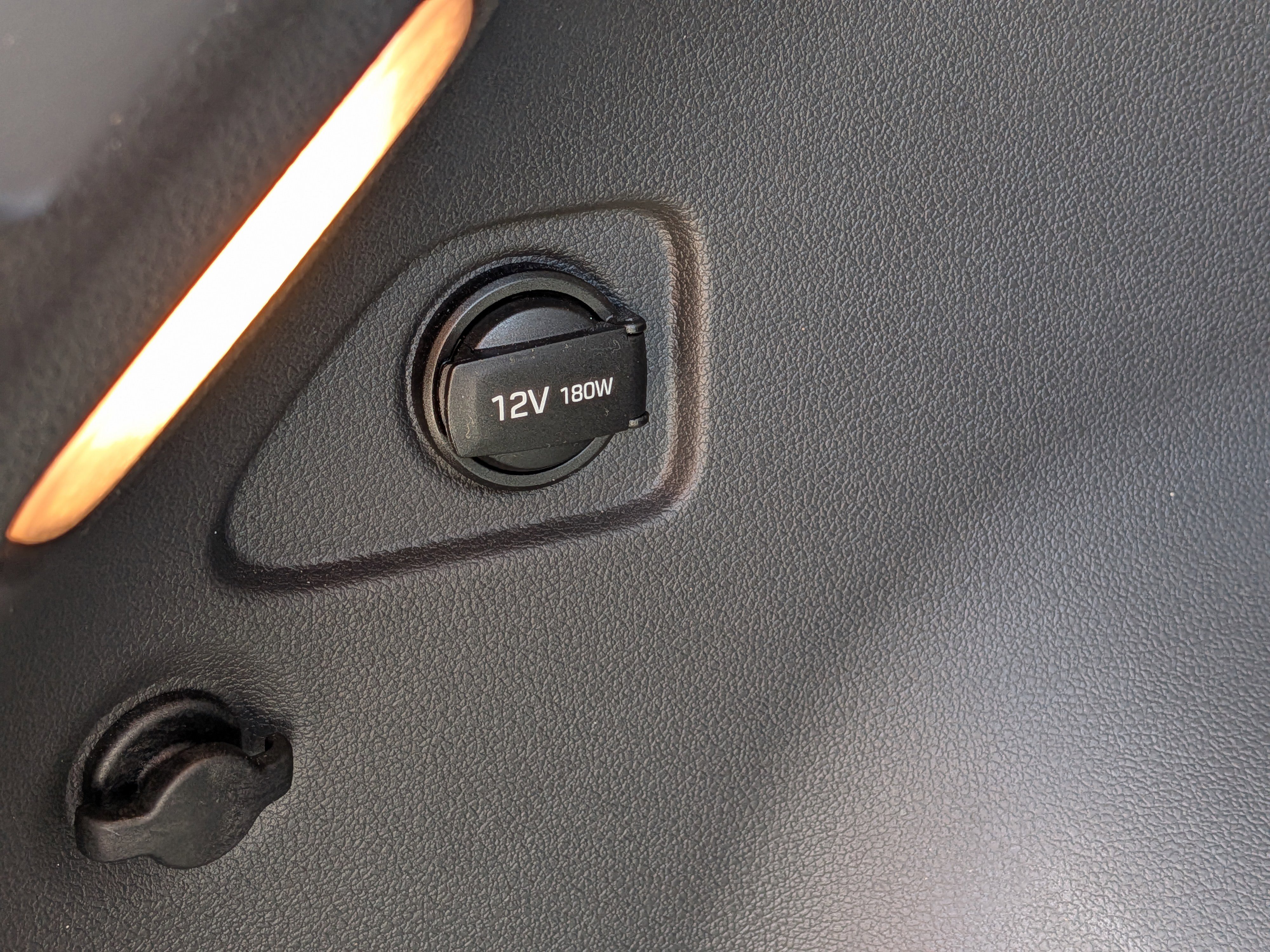 Used 2018 Hyundai Tucson Sport FWD image 14