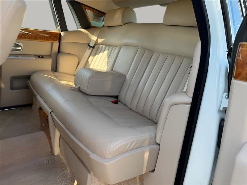 Used 2006 Rolls-Royce Phantom Sedan RWD image 60