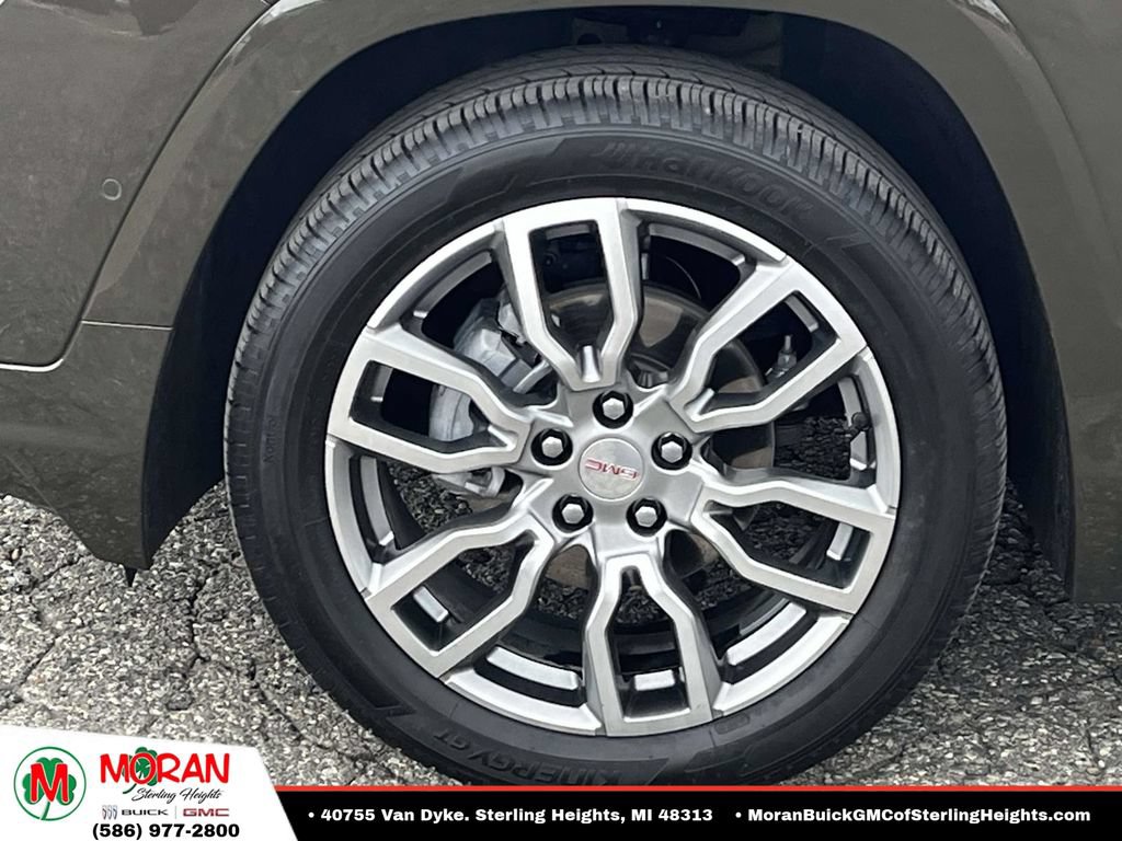 Certified 2023 GMC Terrain Denali w/ Denali Premium Package AWD/4WD image 9