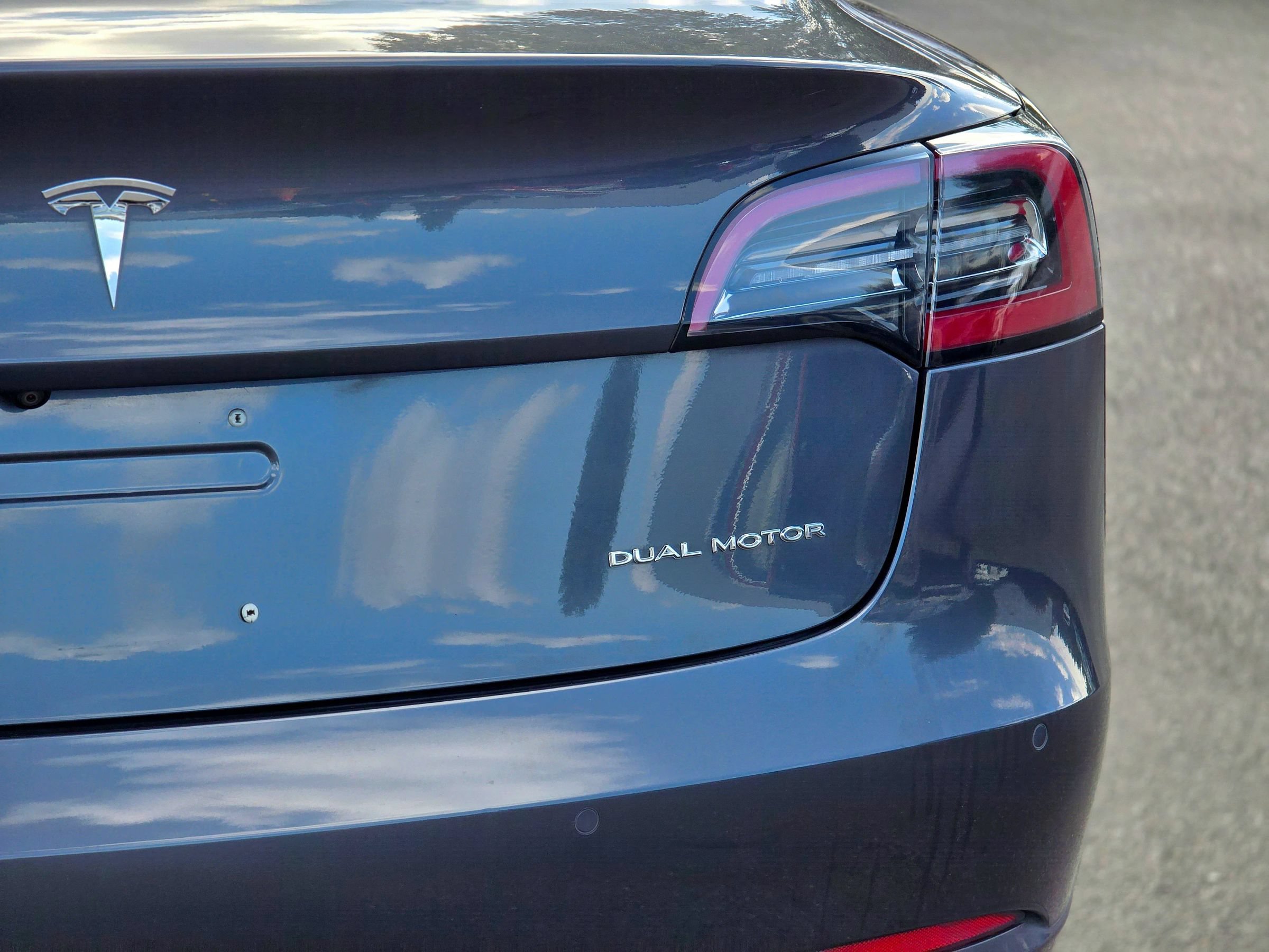 Used 2018 Tesla Model 3 Long Range AWD/4WD image 11
