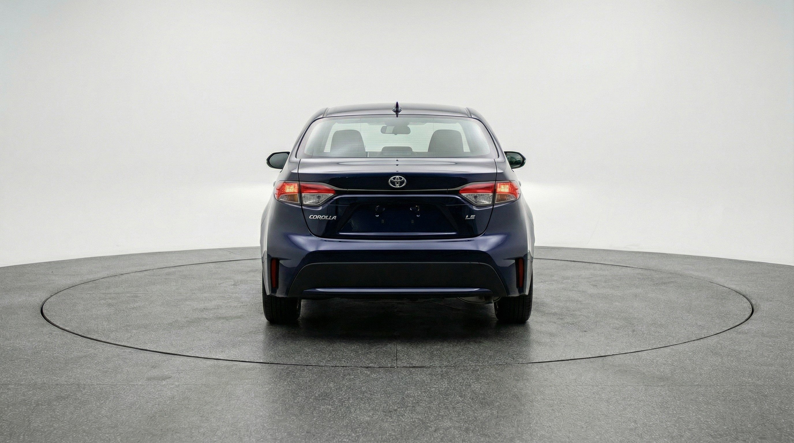Used 2025 Toyota Corolla LE FWD image 7