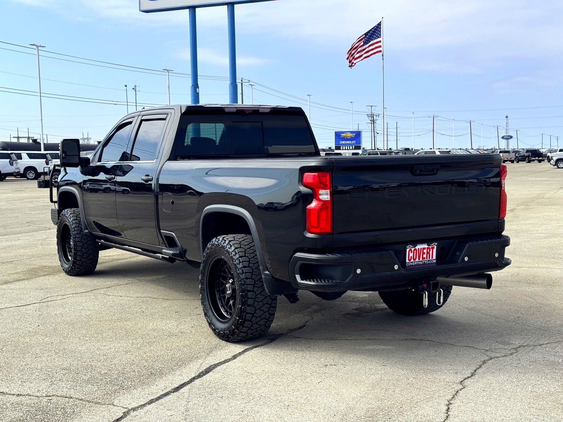 Used 2021 Chevrolet Silverado 3500 LTZ w/ LTZ Plus Package image 9