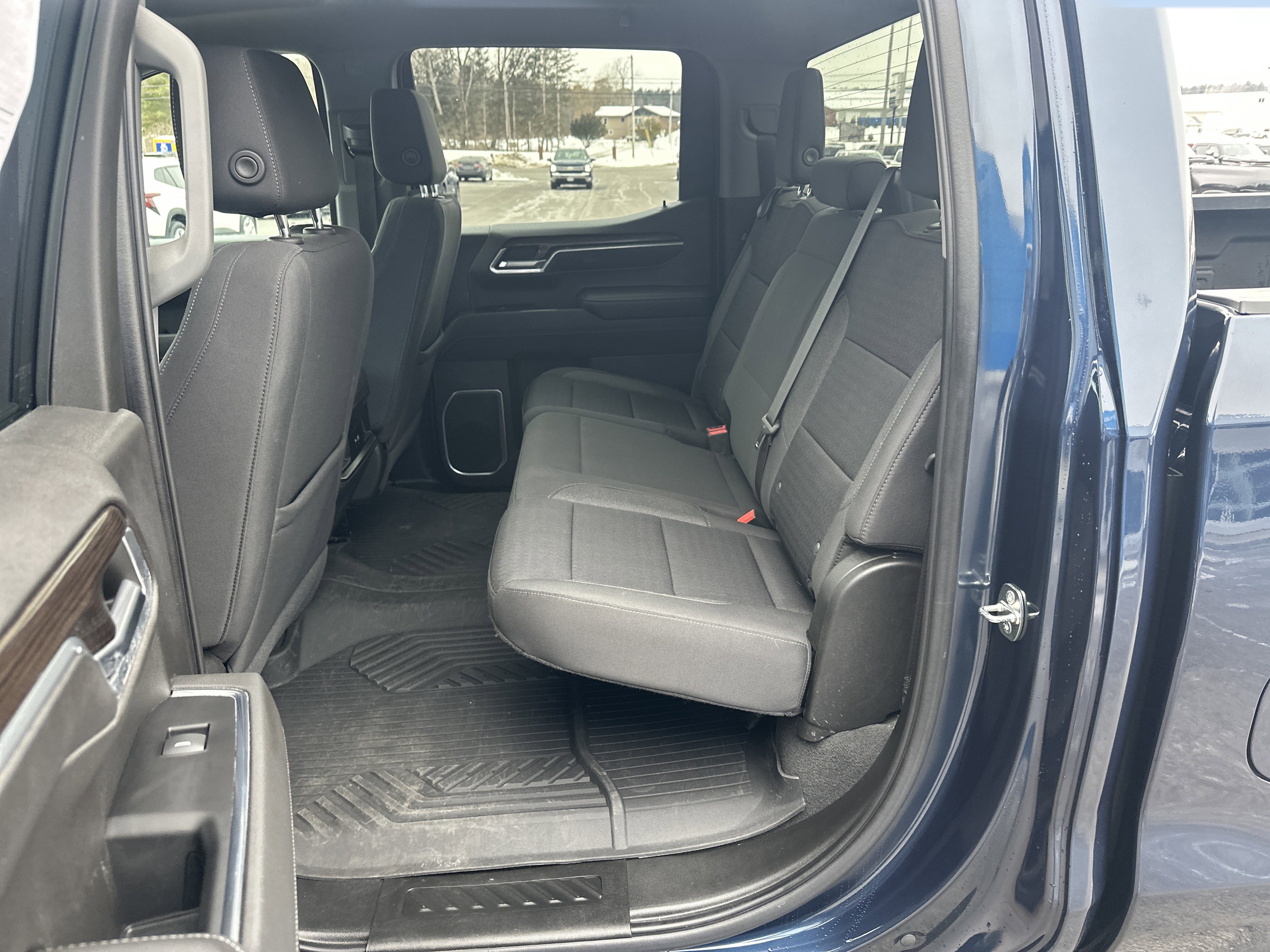 Certified 2022 Chevrolet Silverado 1500 RST image 7